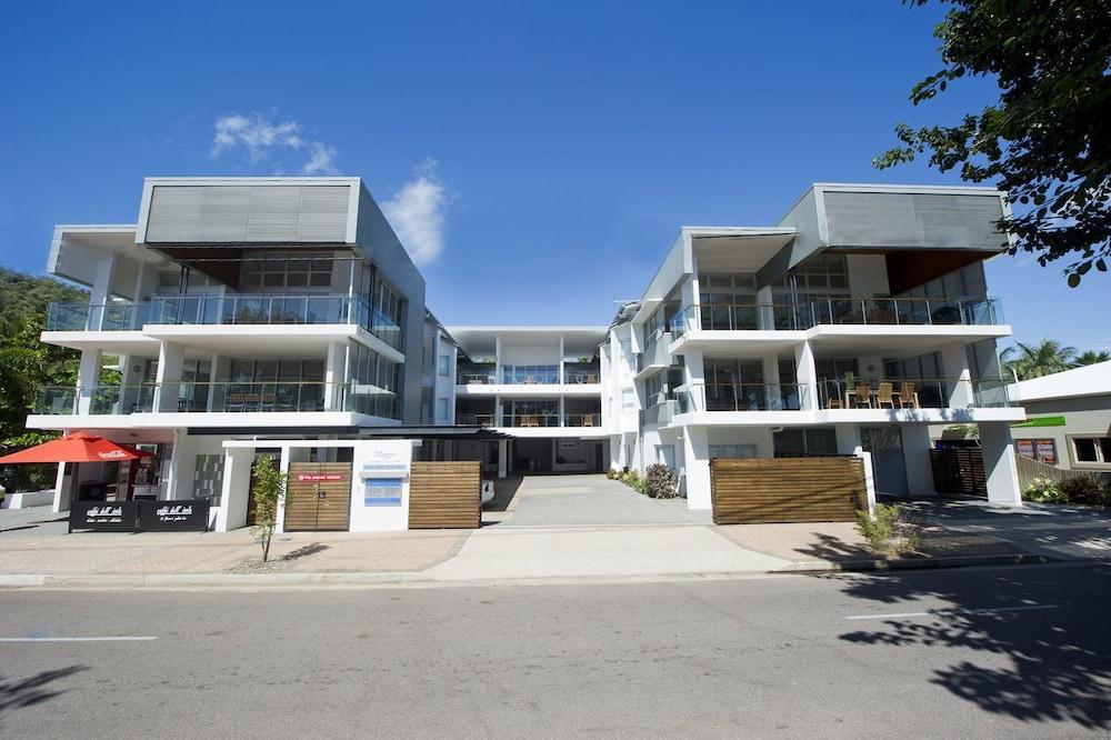 Maggies Beachfront Apt. 13 Featured Image