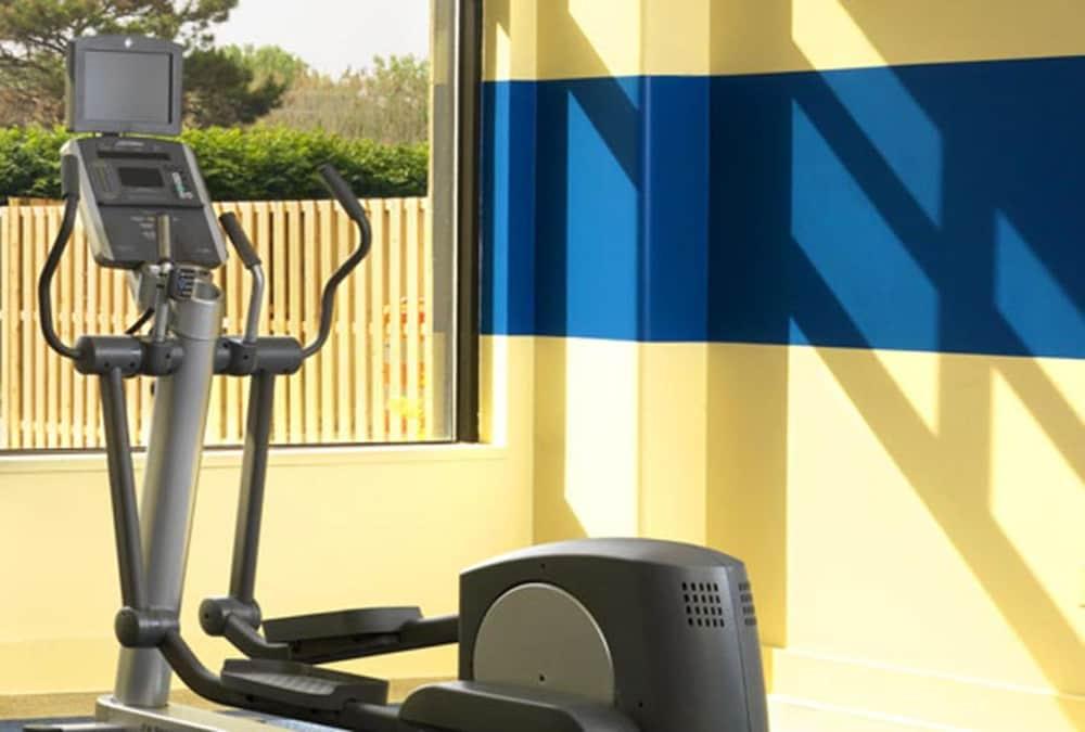 فور بوينتس باي شيراتون كليفلاند إيربورت مرفق اللياقة البدنية