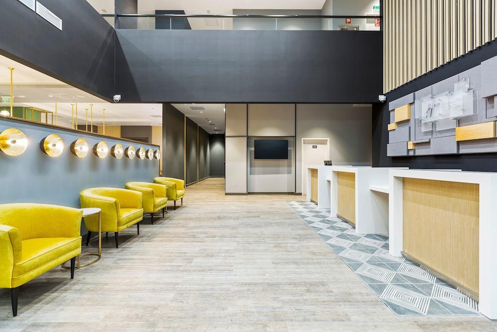 هوليداي إن إكسبرس لايما سان إيزيدر بي باي آيتش جي منطقة الاستقبال