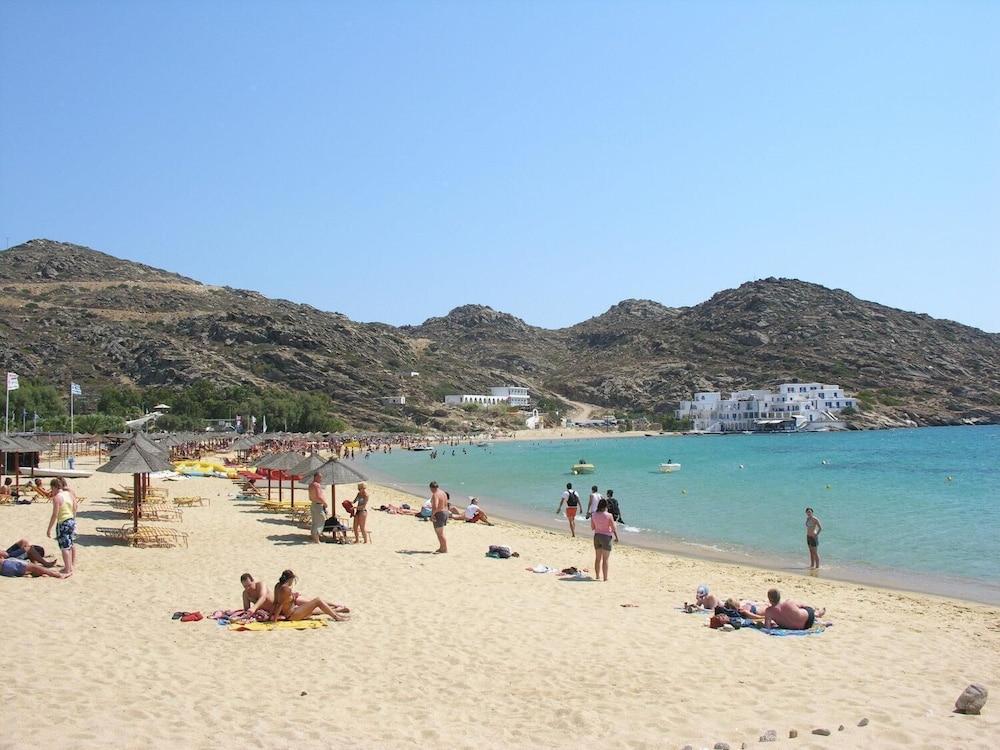 Ios Pelagos Beach
