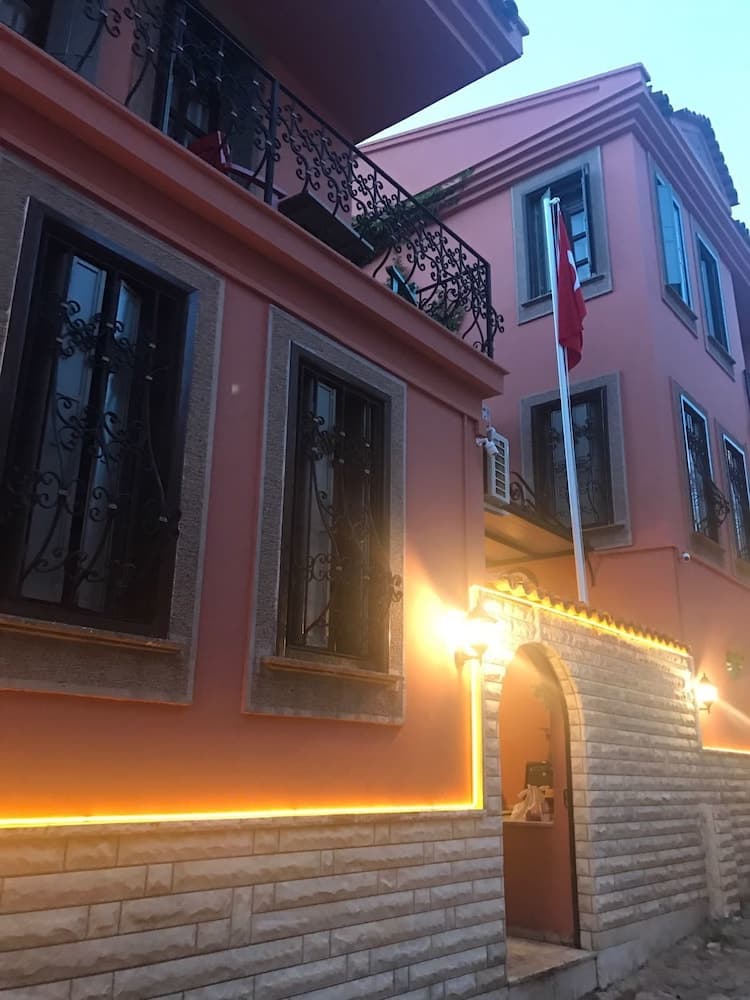 Cundahan Otel Exterior