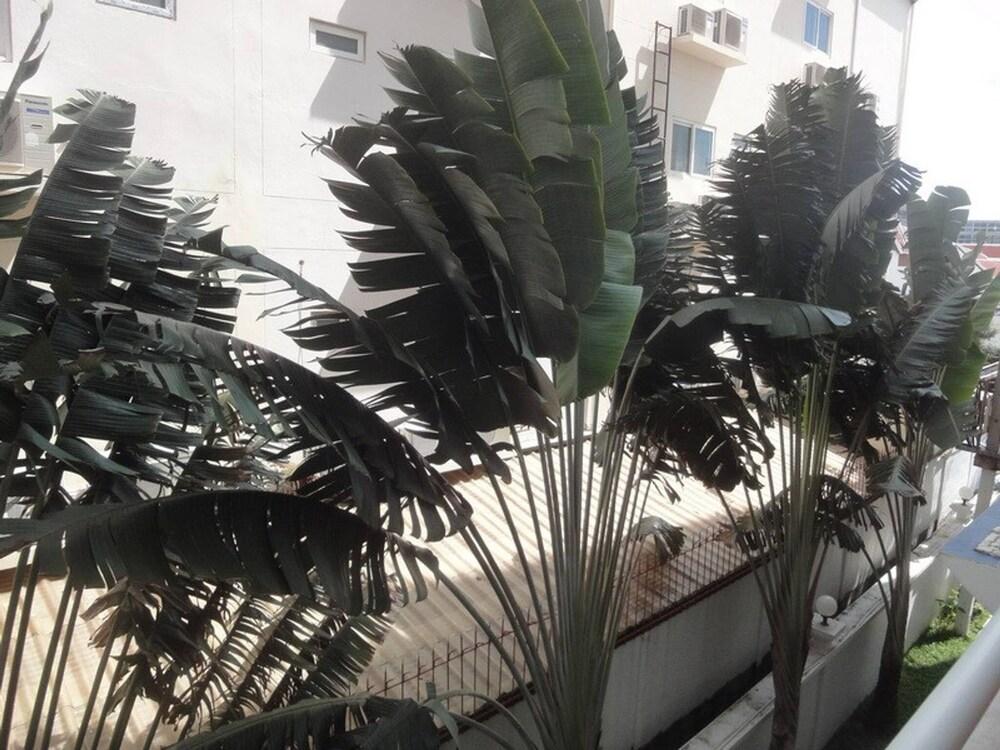 1 بد روم فيو سويمينج بول 316 جٕ ٕر منوع