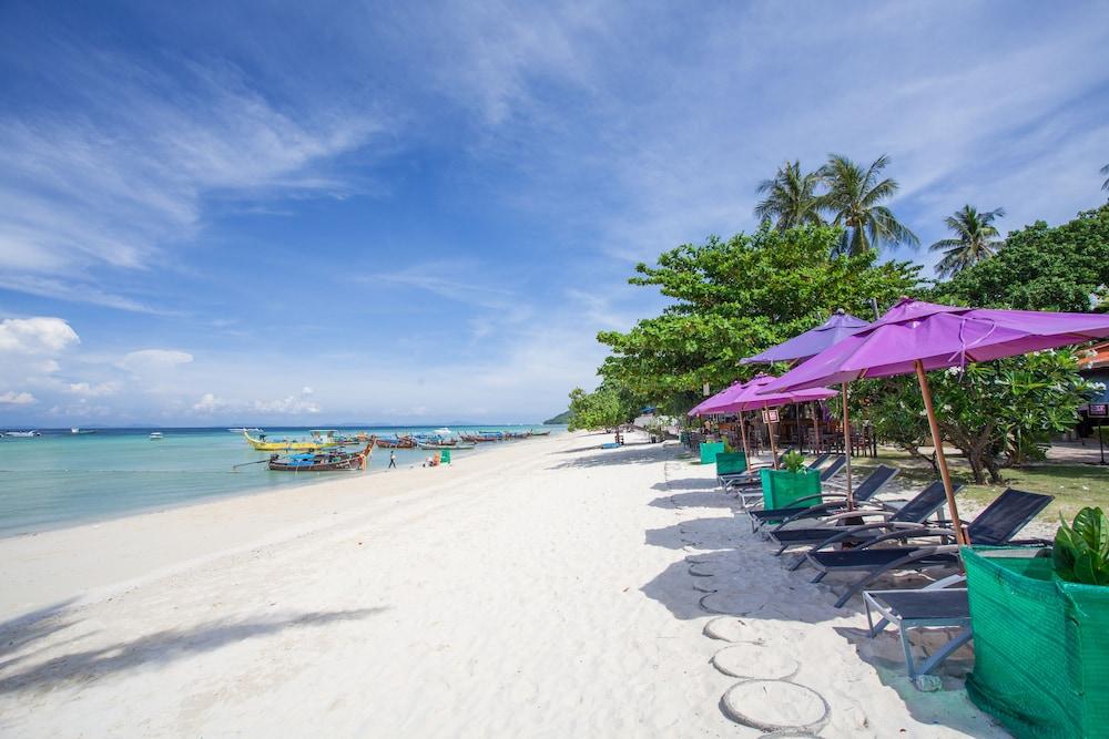 P. P. Erawan Palms Resort Exterior