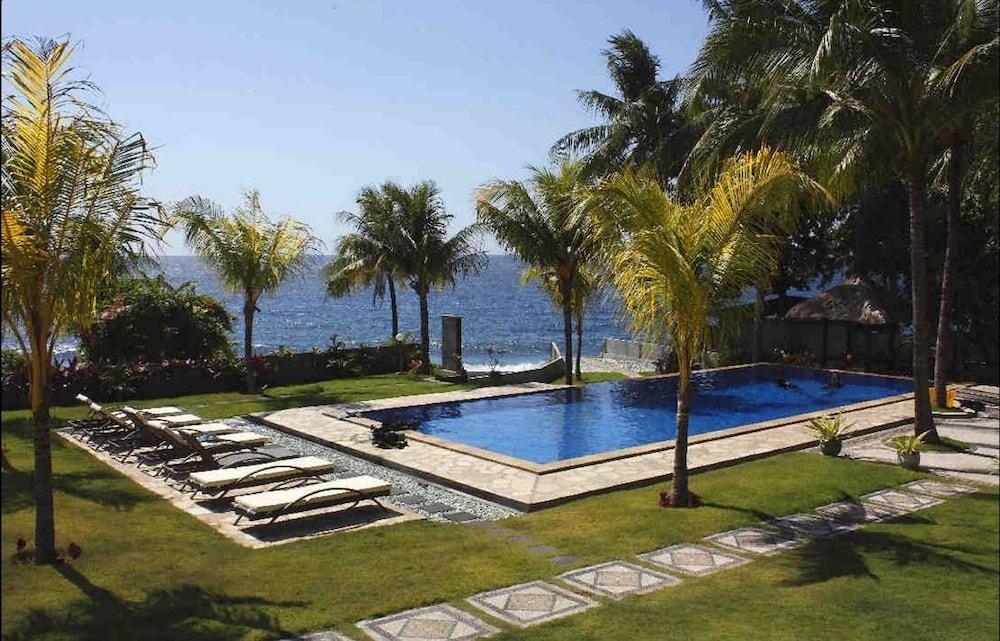 أوشن فيو تولامبين دايف آند ريزورت