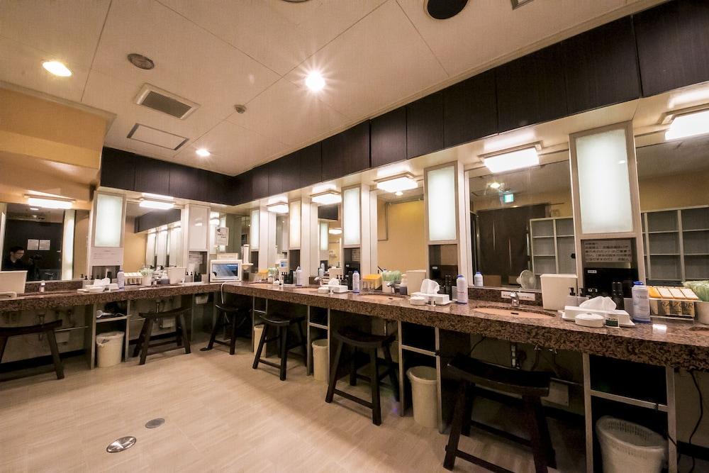 سبا آند كابسول هوتل جراند بارك-إن سوجامو - خاص بالرجال نادي صحي