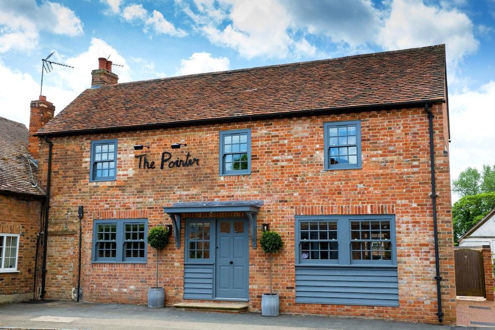 The Pointer Exterior