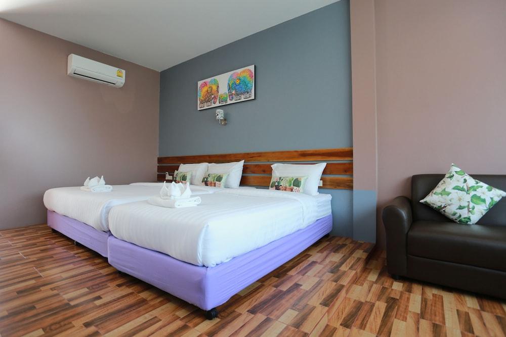 Greenery Resort Koh Tao Room