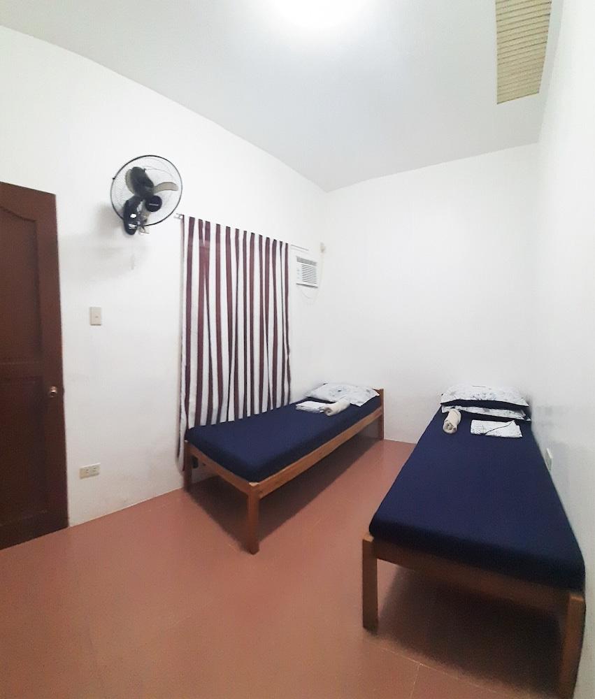 ESE House Room
