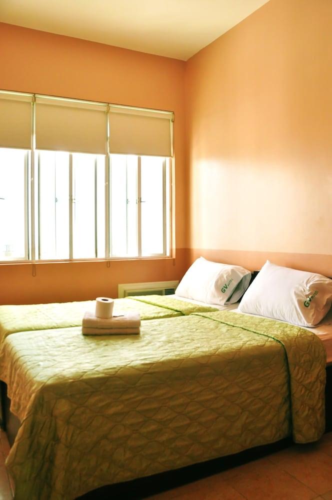 جي في تاور هوتل