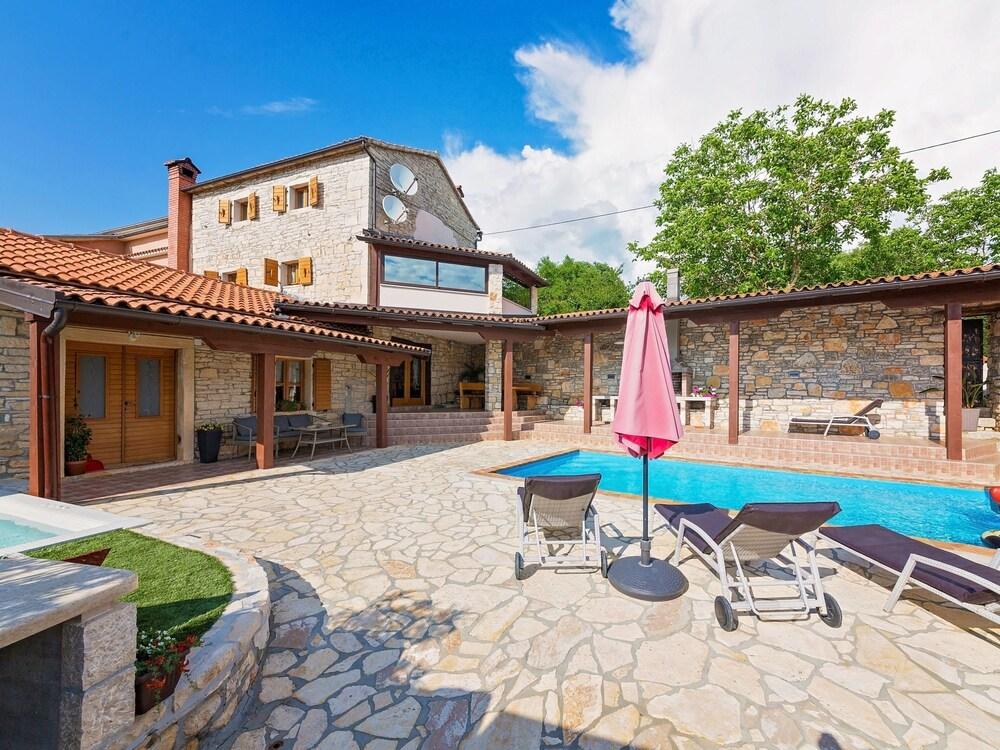 Perfect for Children, Garden With Pool, Playground and Walk in Whirlpool Exterior