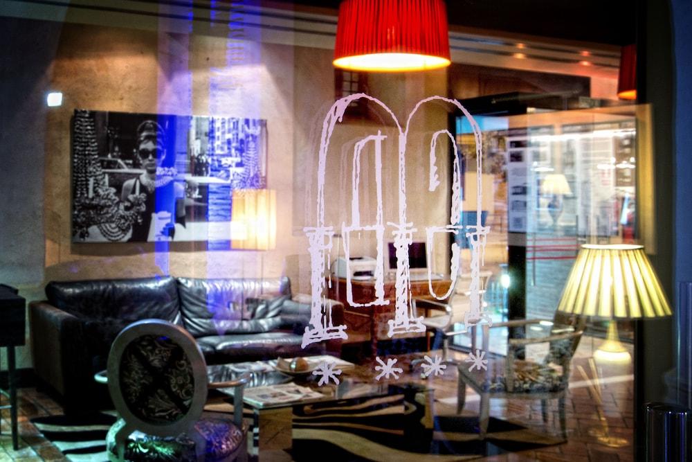 هوتل موناستريو بيندكتينو