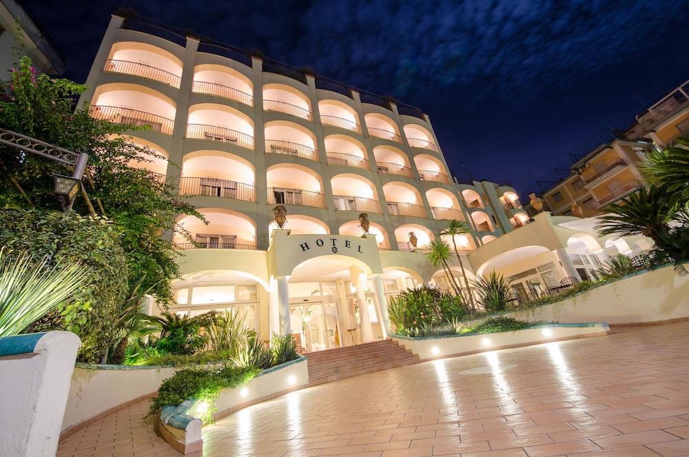 هوتل سان فرانسيسكو