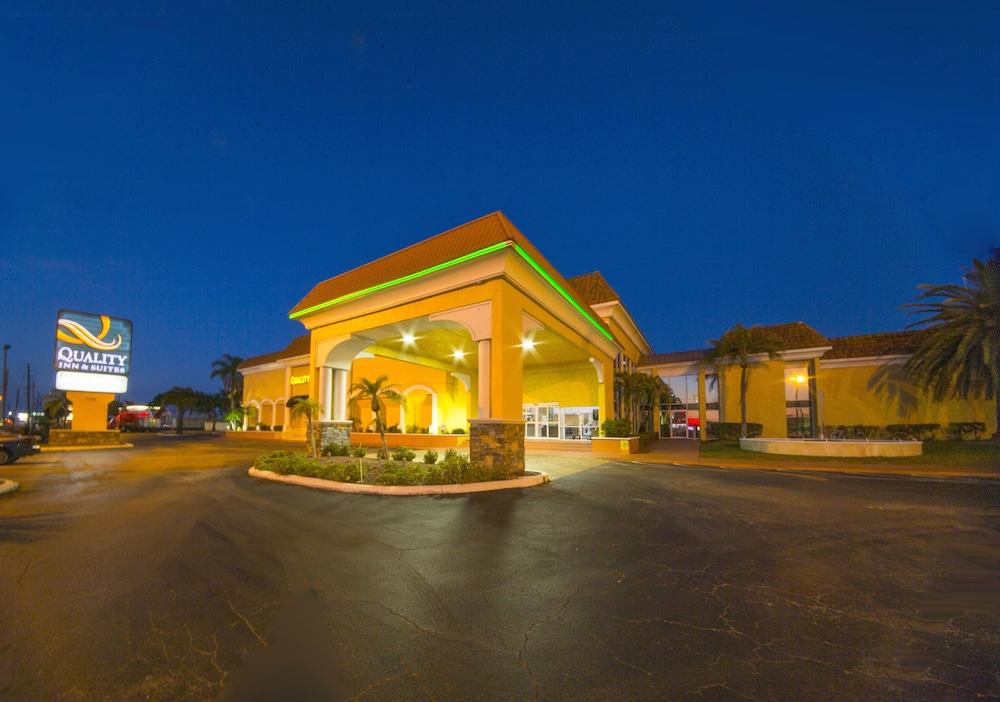 كواليتي إن آند سويتس كونفرنس سنتر المنطقة الخارجية