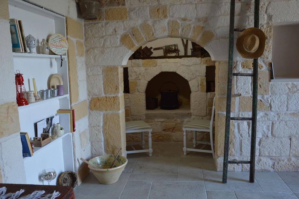 Vivere Ostuni Reception