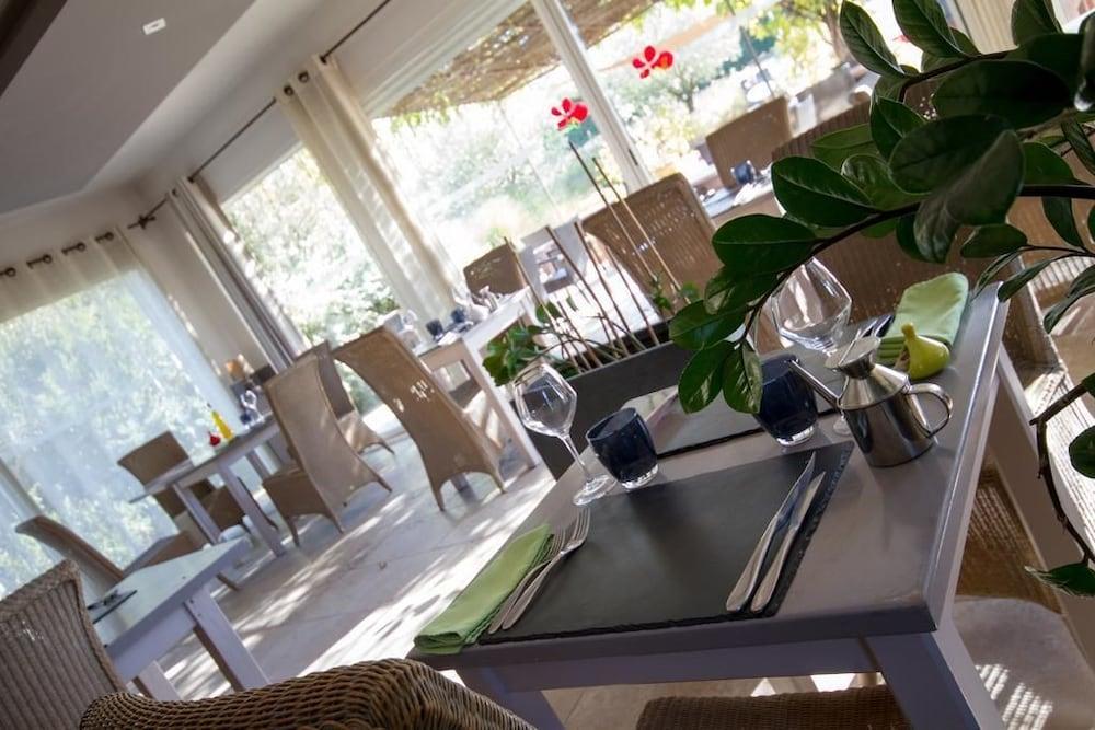 ريزيدنسيز دو ميتيفيو - أبارتمنت أوتيل أخرى