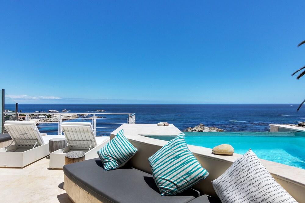 بارلي باي - ثري بد روم أبارتمنت، سليبس 6 حمام سباحة مكشوف