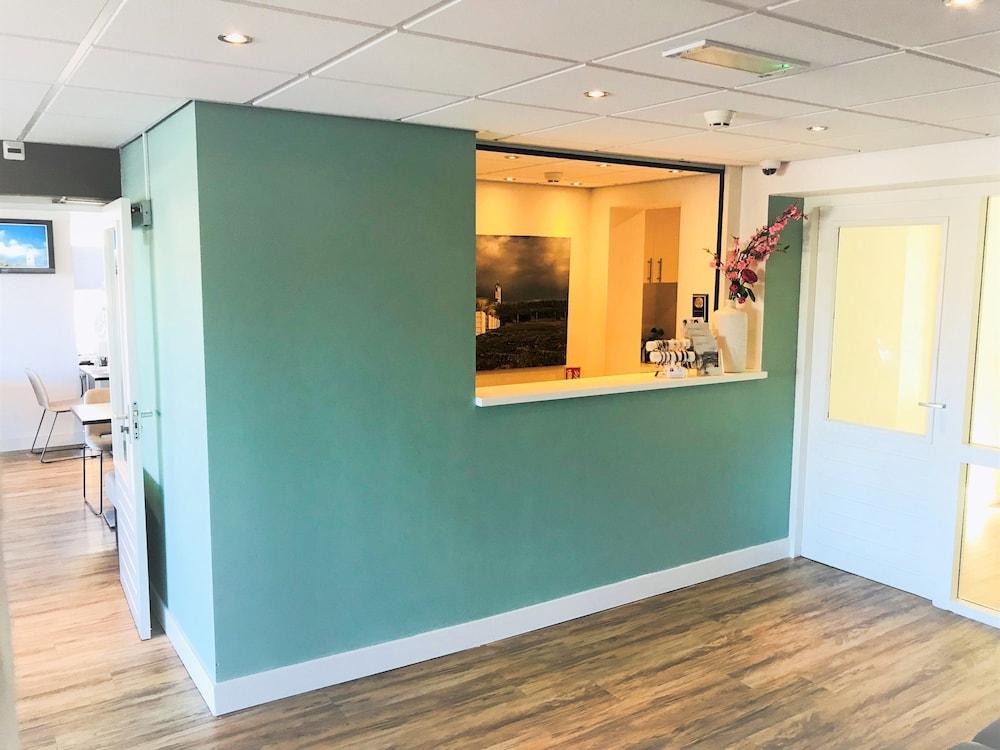 هوتل دي كونينجسهوف منطقة الاستقبال