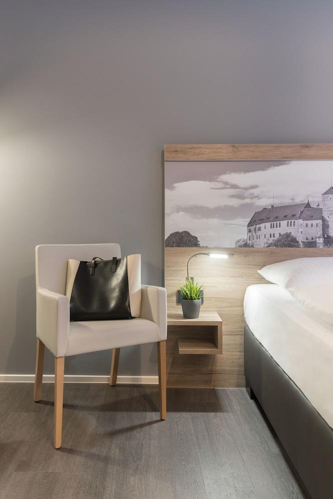 أبارت هوتل باي داس بول غرفة