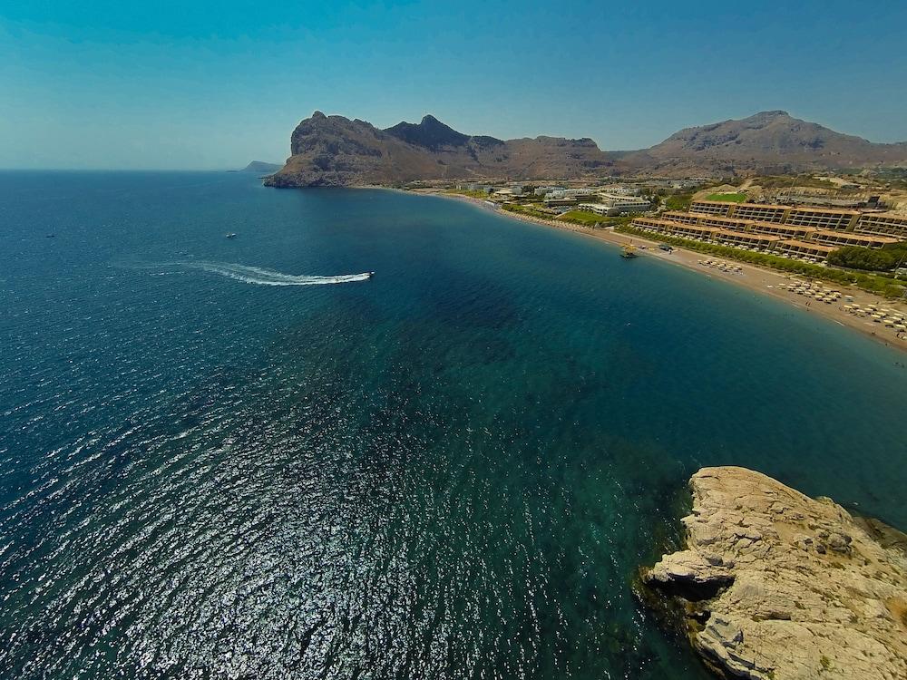 هوتل 12 أيلاندز فيلاز منظر من الجو