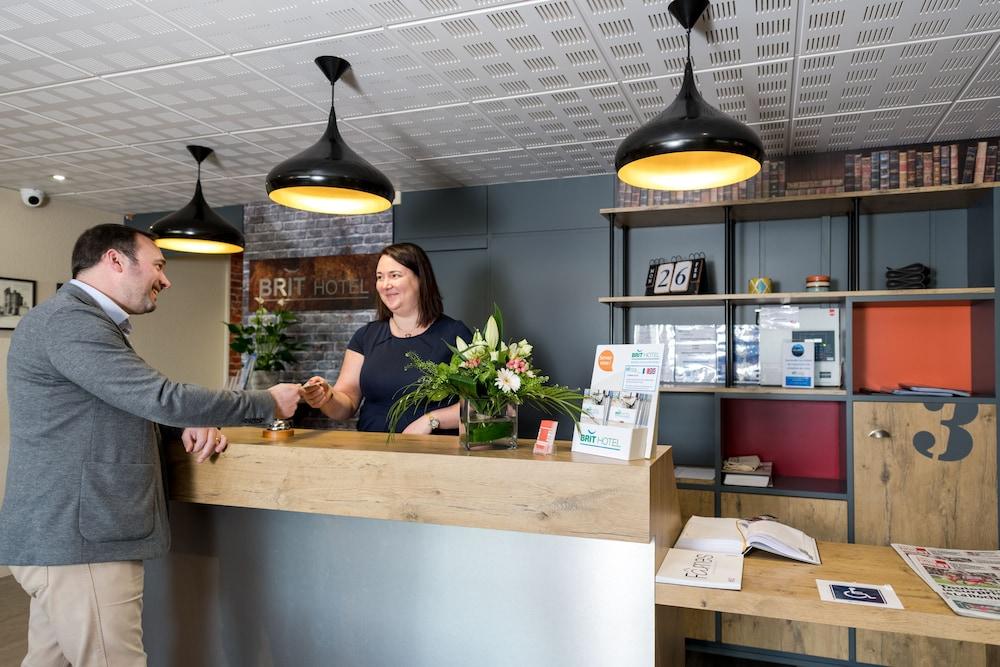 بريت هوتل لا روشيل بيريني منطقة الاستقبال