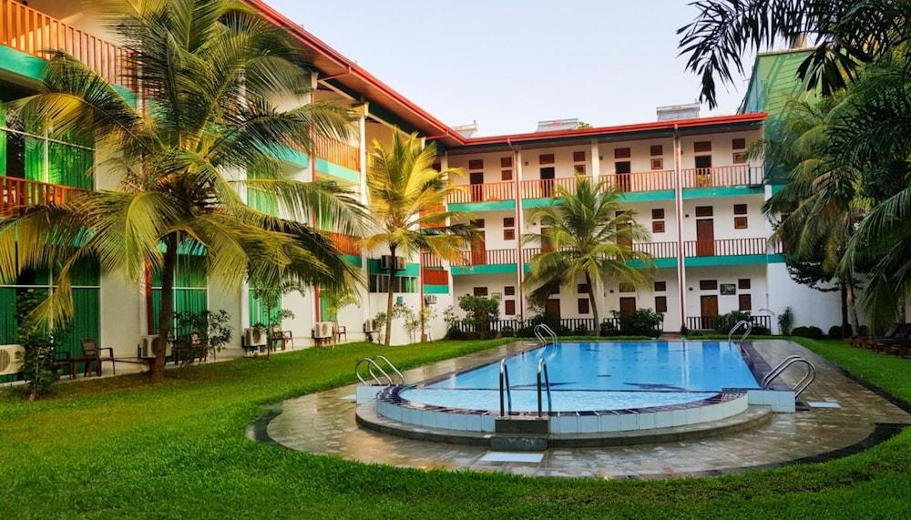 ACME Grand Hotel Habarana