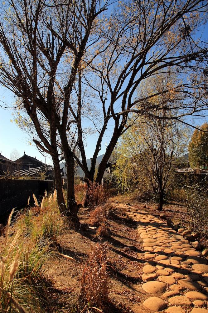 Pullman Lijiang Resort and Spa Exterior