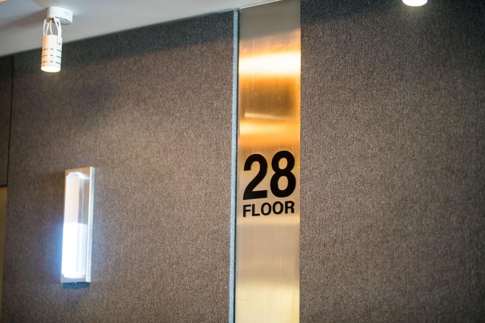 سنو بيل هوتل الردهة