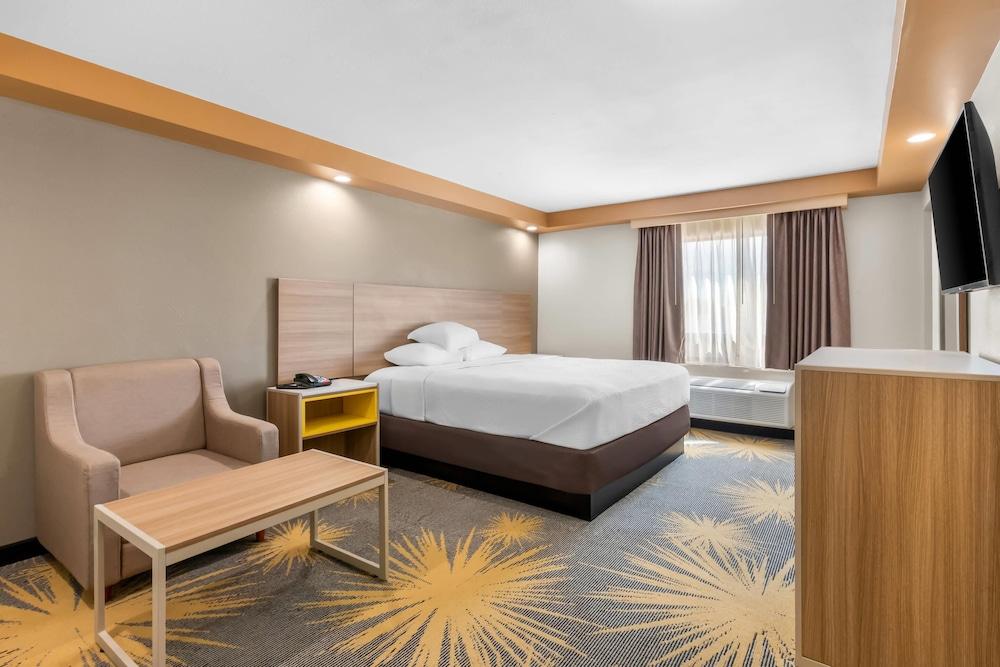 إيكونو لودج وودبريدج