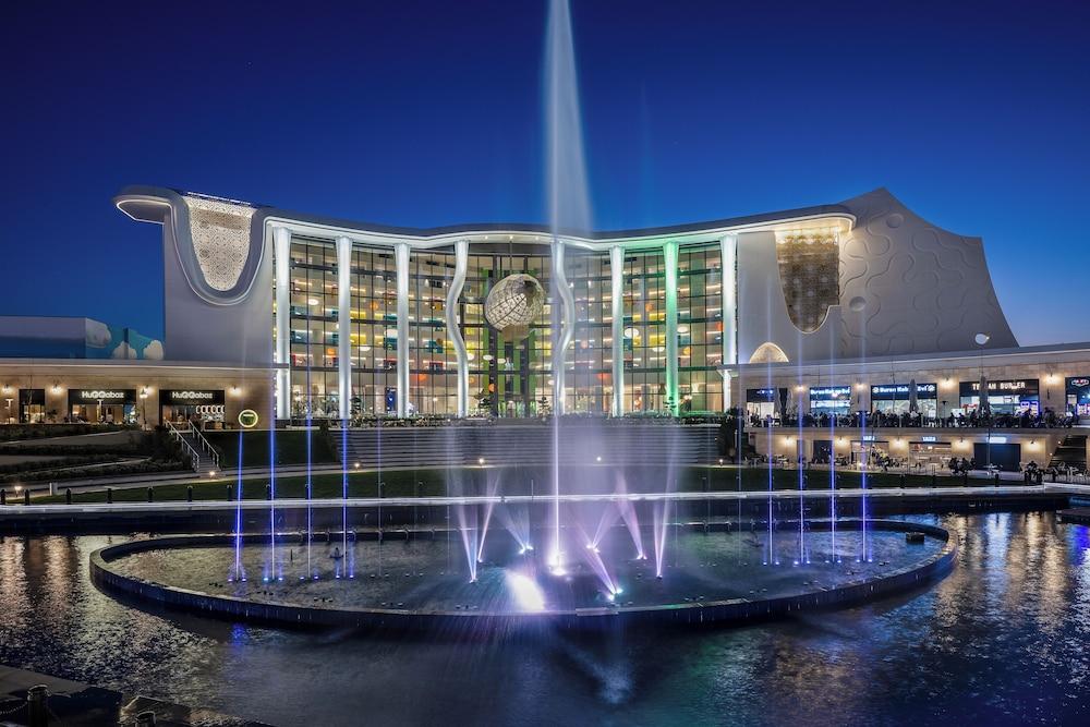 ذا لاند أوف ليجيندز نيكيلوديون هوتلز أنطاليا