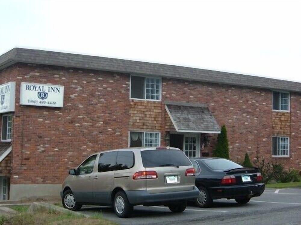 رويال إن تورينجتون