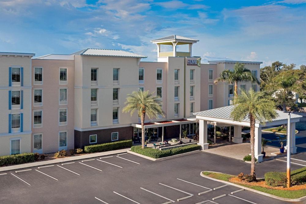 هوم2 سويتس باي هيلتون نوكوميس  ساراسوتا كاسي كي