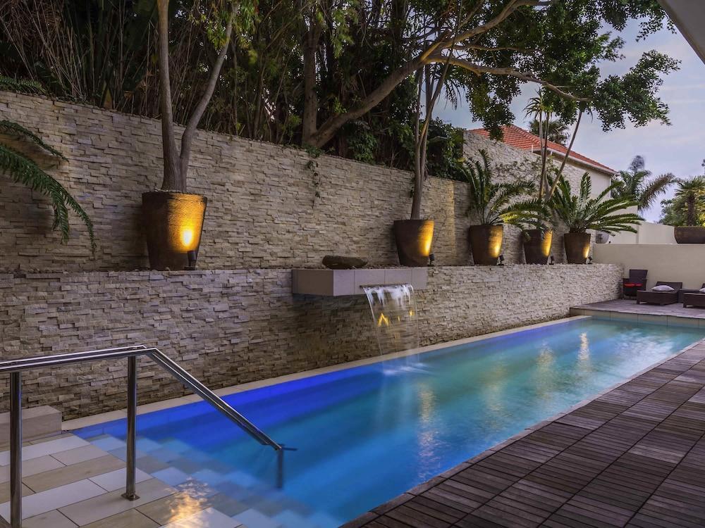 نمبر 5 بوتيك آرت هوتل باي مانتيس