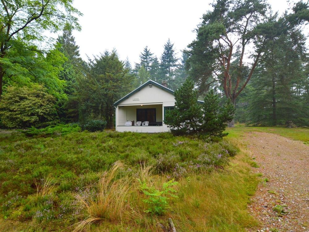 كوزي هوليداي هوم إن مارهيزي ويذ فيراندا