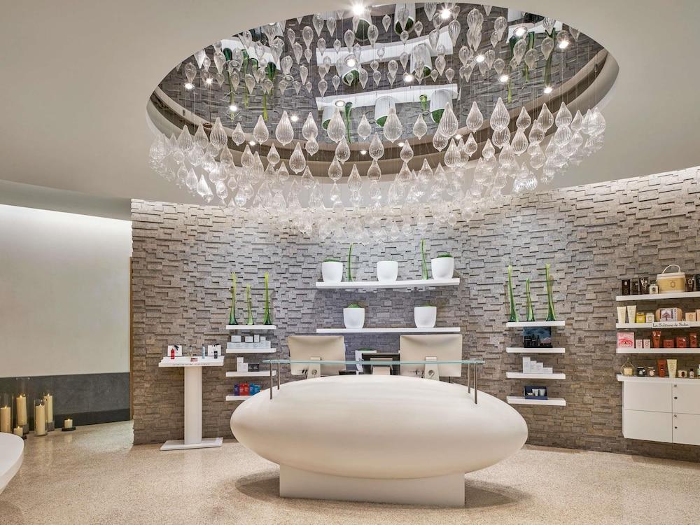 Sofitel Dubai Downtown