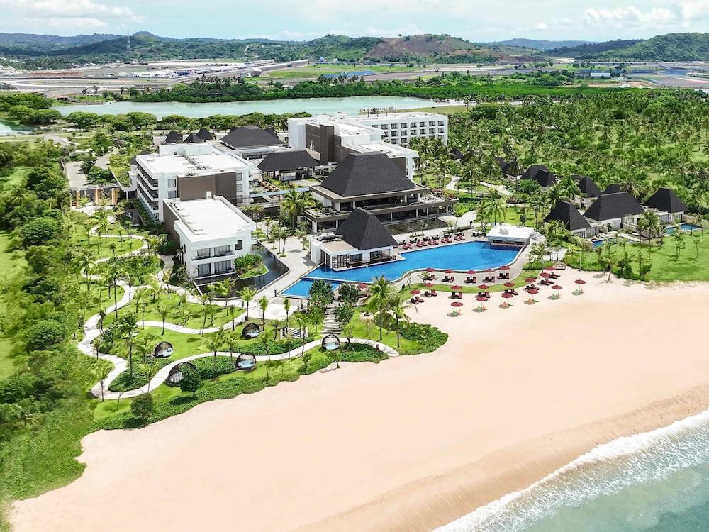 بولمان لومبوك ميروجاني مانداليكا بيتش ريزورت