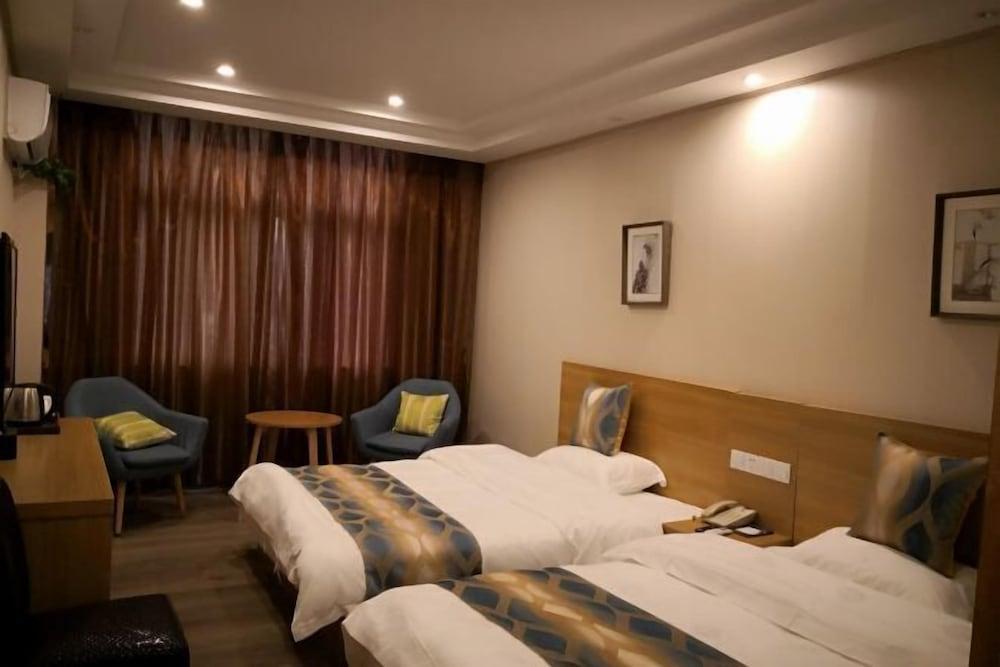Thank U Hotels (Jiangdu Shaobo Grand Canal)