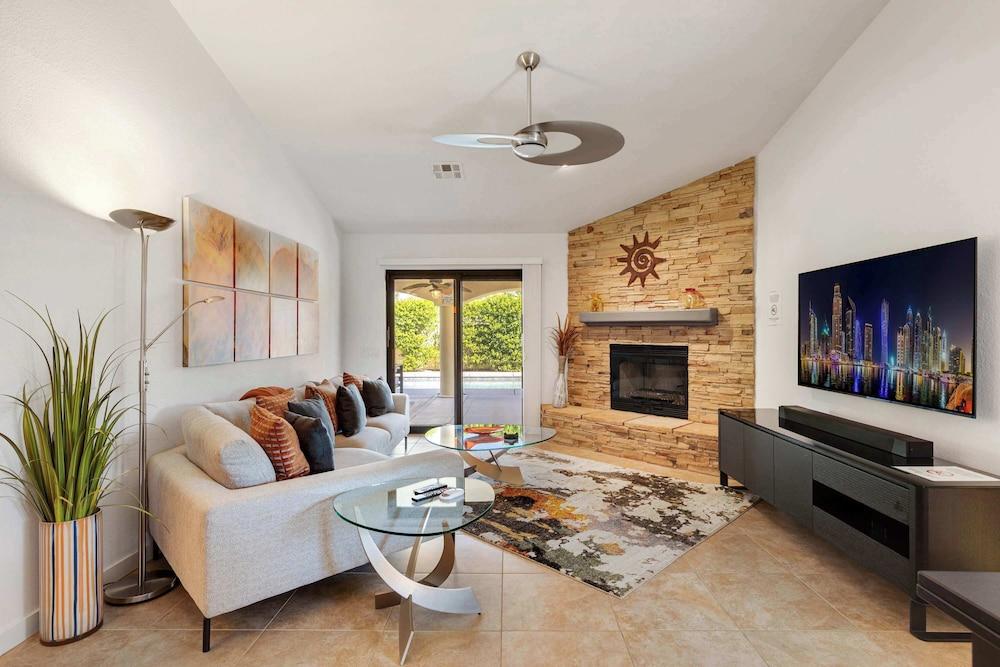 كاسا دي أركوس - برايفت هوت توب