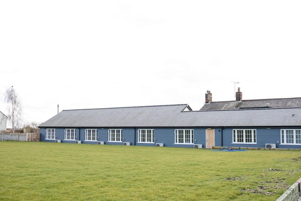 أو واي أو ذ كينجز أرمز برود جرين هوتل