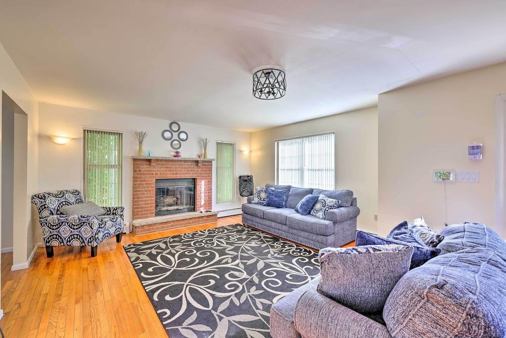 توبيهانا فاميلي هوم ويذ ديك آند باكيارد!