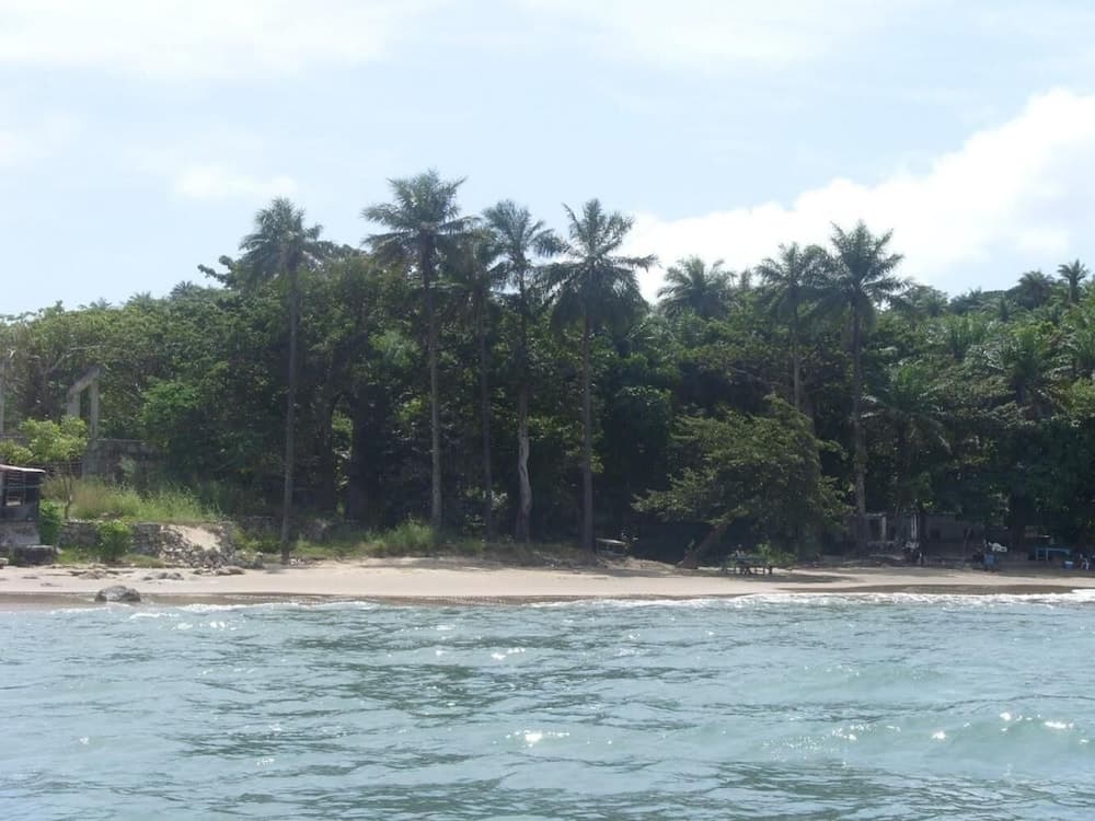 Hakaba Beach