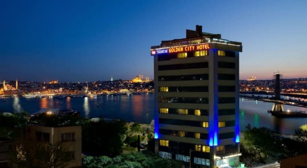 Istanbul Golden City Hotel Exterior detail