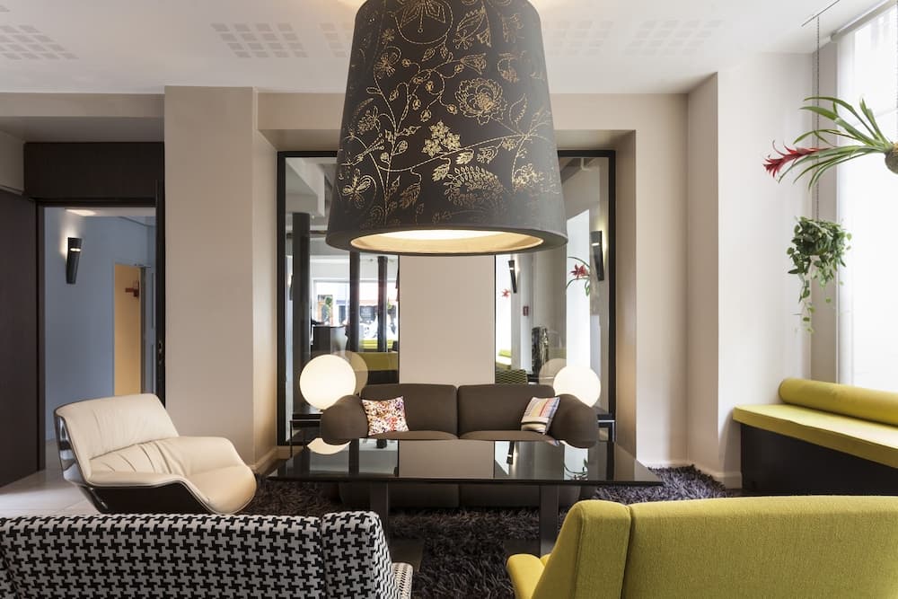 Hotel Duo Reception