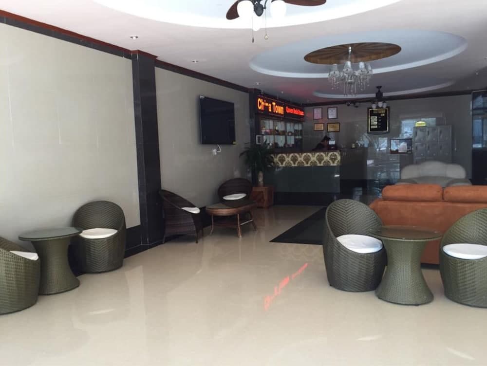 China Town Hotel Lobby Sitting Area