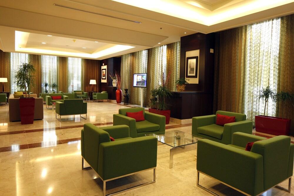 هوليداي إن الرياض العليا، أحد فنادق آي إتش جي - Lobby