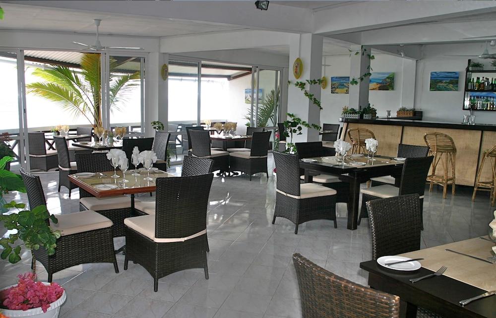 Le Recif Guest House - Dining