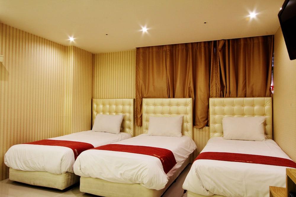 Hotel Myeong-Dong - Room