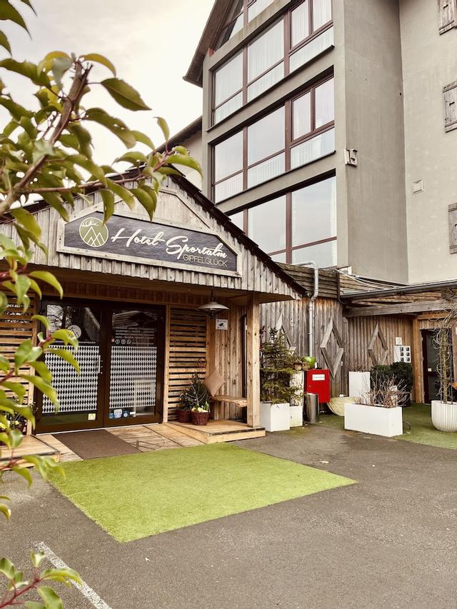 هوتل سبورتالم جيبفيلجلوك