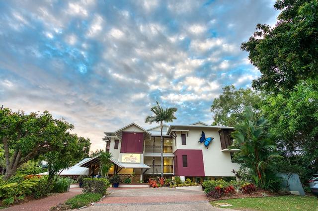 فريستايل ريزورت بورت دوجلاس