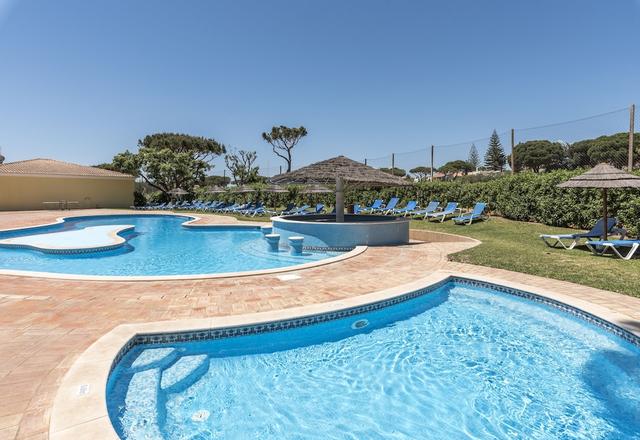 براونز سبورتس ريزورت