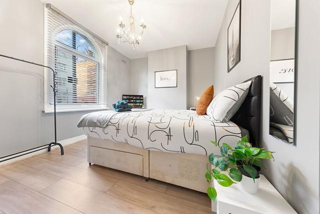 لوردز جيست هاوس